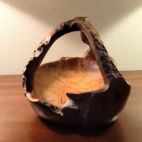 Artisan Made Burlwood Wine Bottle display - Picture 3 of 7